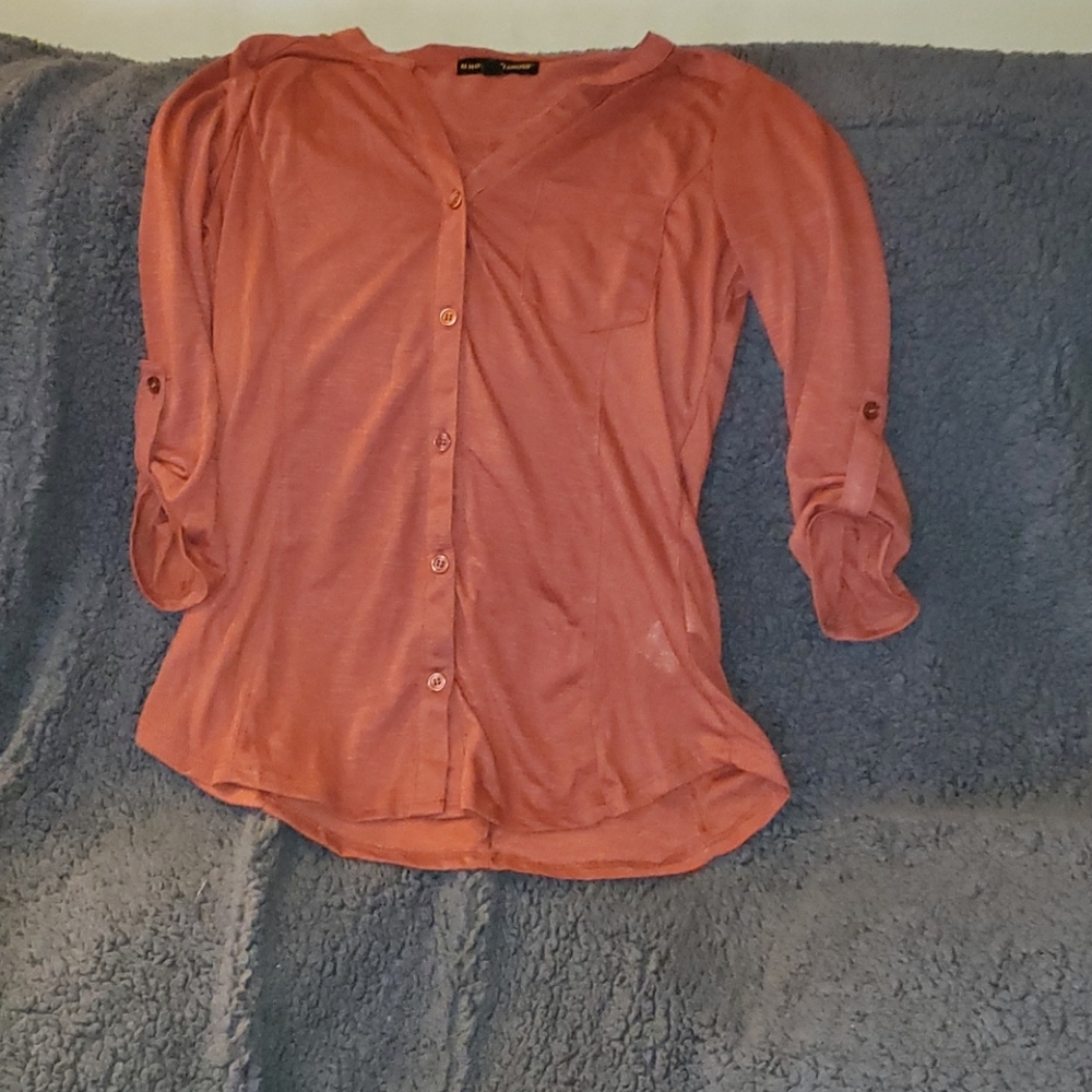 Almost Famous Size Medium Shirt
